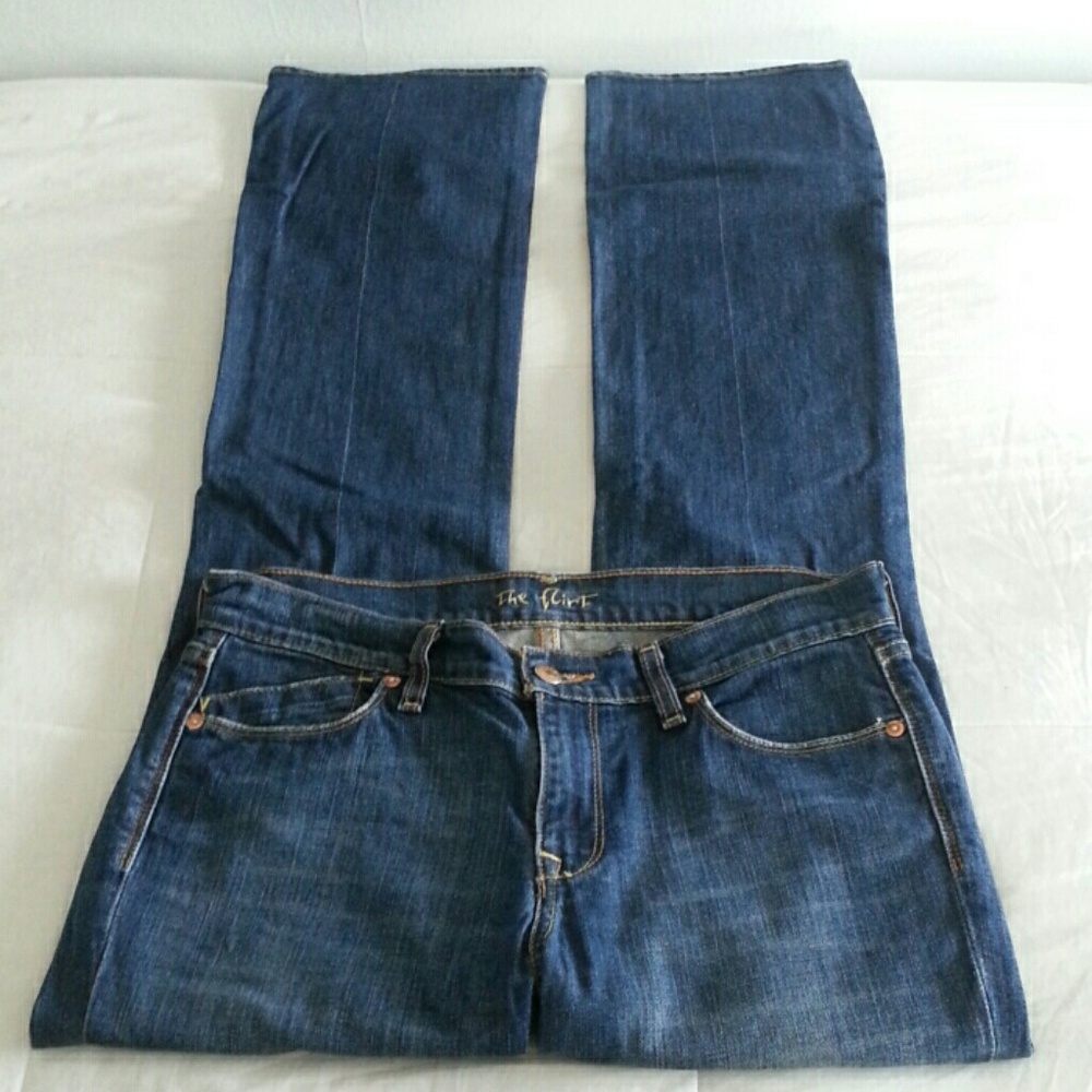 OLD NAVY "the Flirt" stretch - Picture 4 of 7